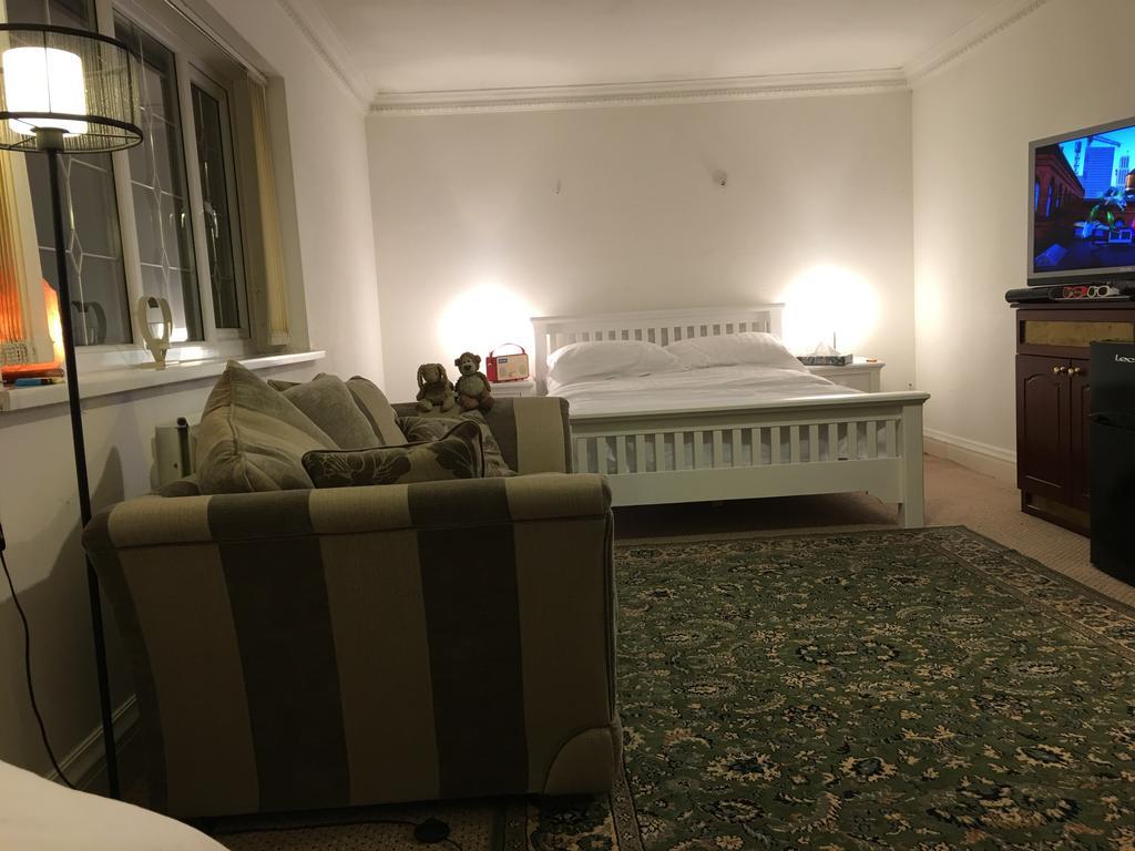 Halebarns Guesthouse Manchester Airport (Adults Only) Ringway Room photo
